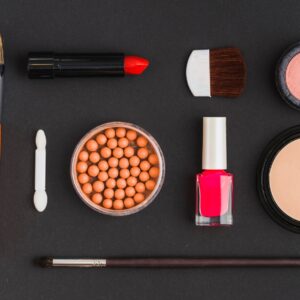 MAKEUP