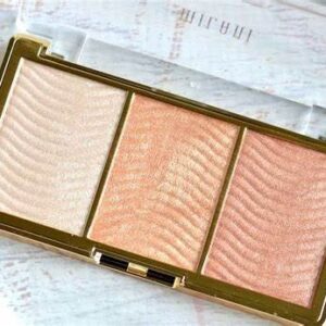 MILANI HIGHLIGHTER