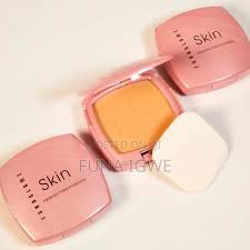 FUNAGLAMZ COMPACT POWDER