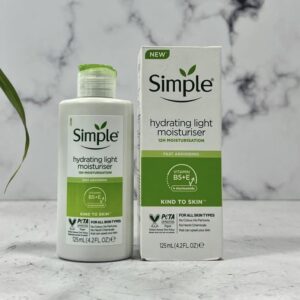 SIMPLE HYDRATING LIGHT MOISTURISER 50ML