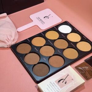 VEE BEAUTY 12IN1 POWDER PALETTE