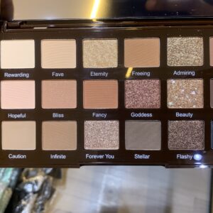 FEBBLE SATURN EYESHADOW