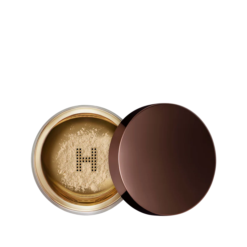 2000x2000-72dpi_0001_VeilSettingPowder_Open_64f22869-b80b-474e-b639-121b898f804f