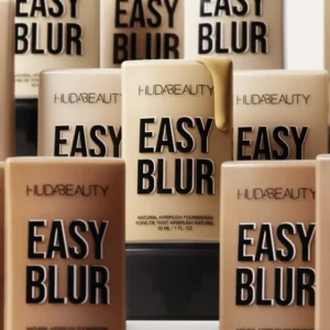 HUDA BEAUTY EASY BLUR FOUNDATION