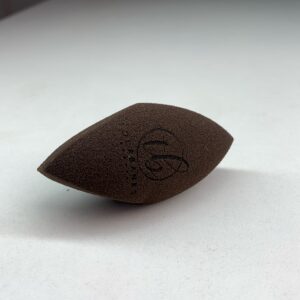 TOLABANKS BEAUTY EASY BLEND BEAUTY SPONGE